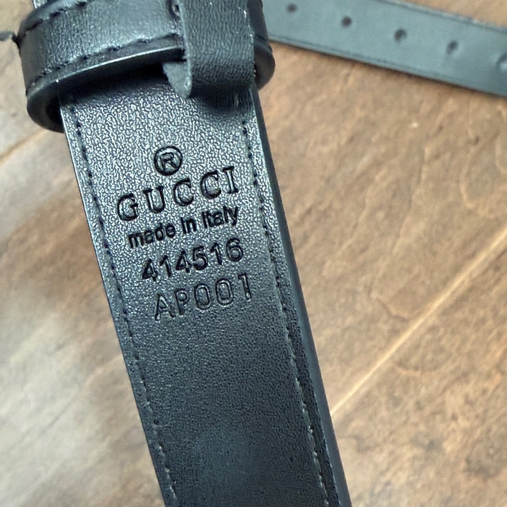 Black Leather Belt with Gold Double G Interlocking Buckle - Picture 2 of 3